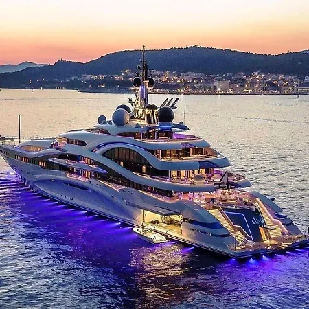 Royal King And Queen For Luxury Life Апартаменты *
